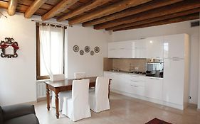 Centre 2 Bedroom Flat